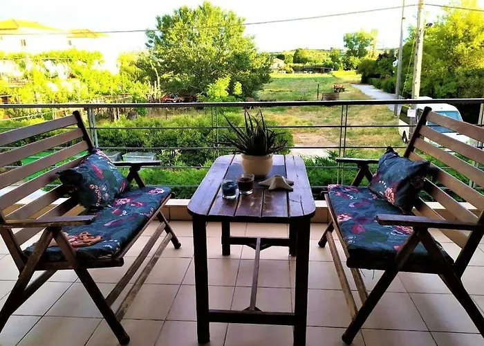 Maria\'S House Apartment In Skala Fourkas